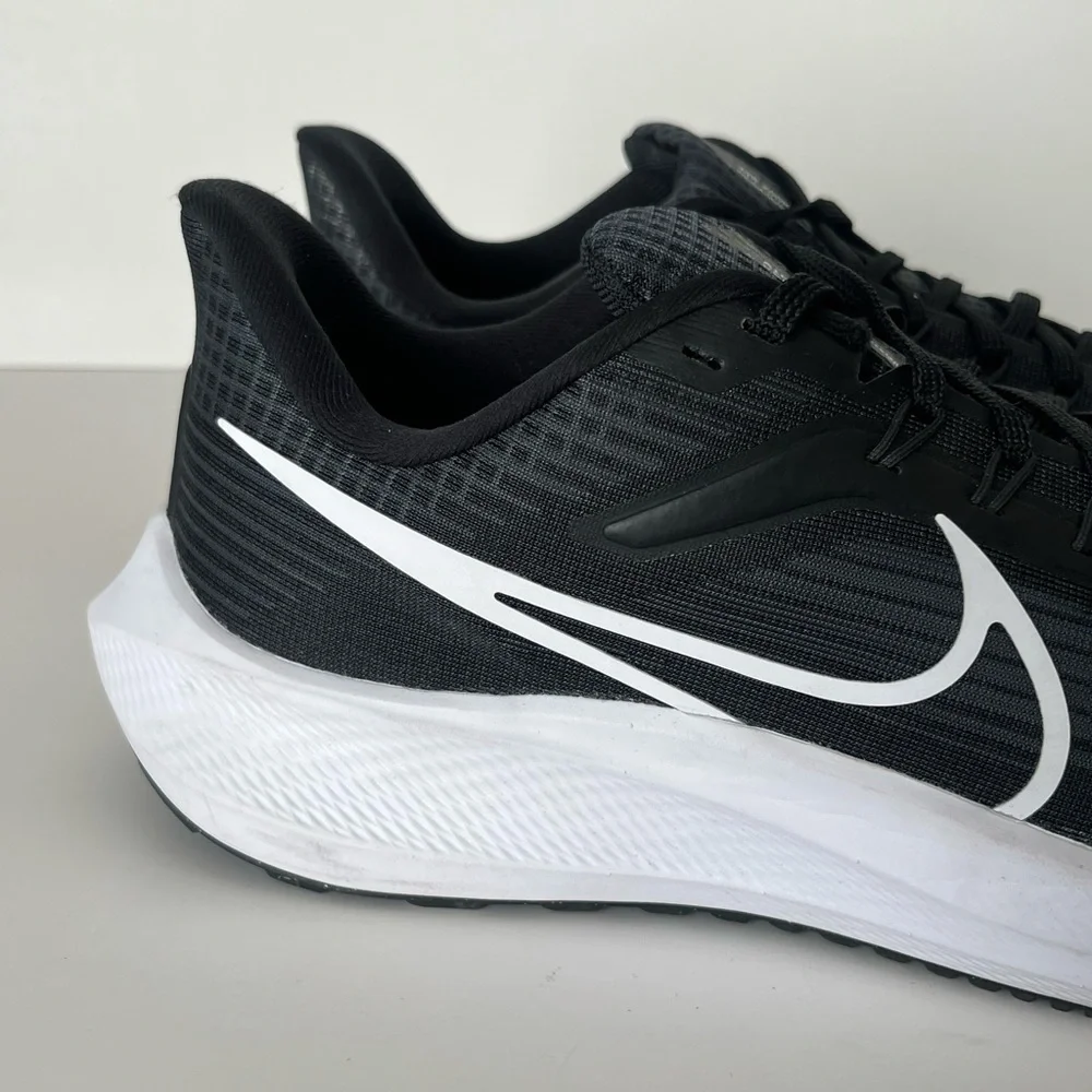 Nike Air Zoom Pegasus 39 running shoes black 12